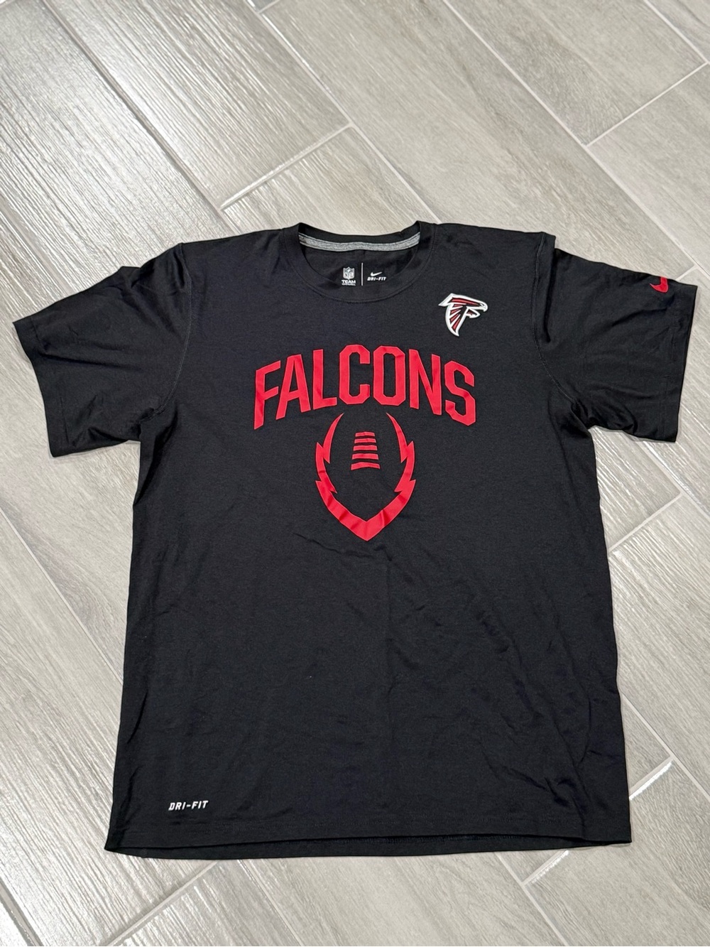 NFL Black Falcons Red Logo Short Sleeve Tee
